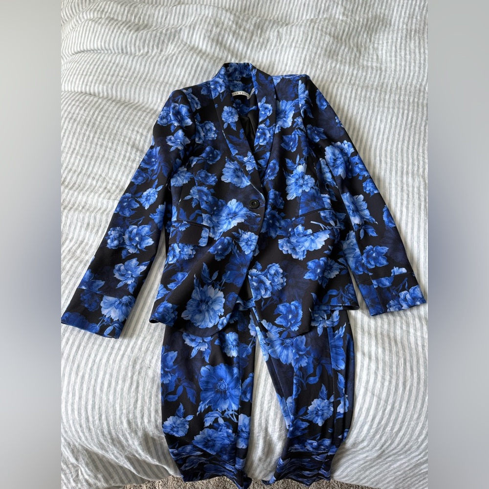 SET- Floral Blue and Black Blazer and Pants Set